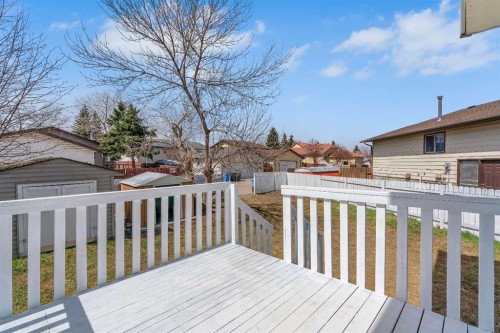 68 Templeson Crescent Ne, Calgary, AB - Outdoor With Deck Patio Veranda