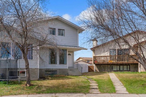 68 Templeson Crescent Ne, Calgary, AB - Outdoor