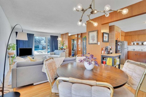 36 Malibou Road Sw, Calgary, AB - Indoor Photo Showing Dining Room