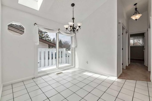 5 Stimson Road Sw, High River, AB - Indoor Photo Showing Other Room