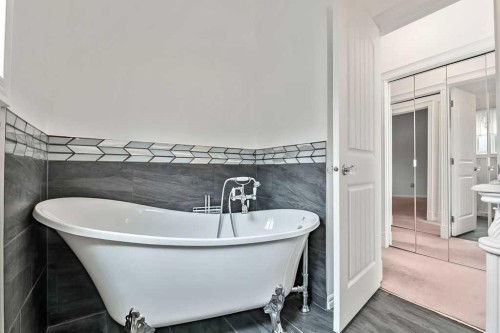5 Stimson Road Sw, High River, AB - Indoor Photo Showing Bathroom
