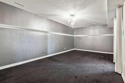 5 Stimson Road Sw, High River, AB - Indoor Photo Showing Other Room
