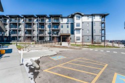 315-60 Sage Hill Walk NW Calgary, AB T3R 2H5