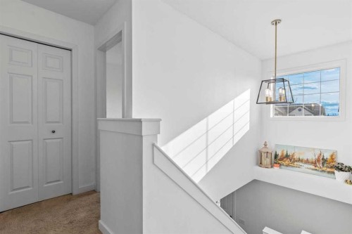 72 Crystalridge Crescent, Okotoks, AB - Indoor Photo Showing Other Room