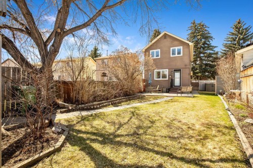 64 Erin Ridge Road Se, Calgary, AB - Outdoor