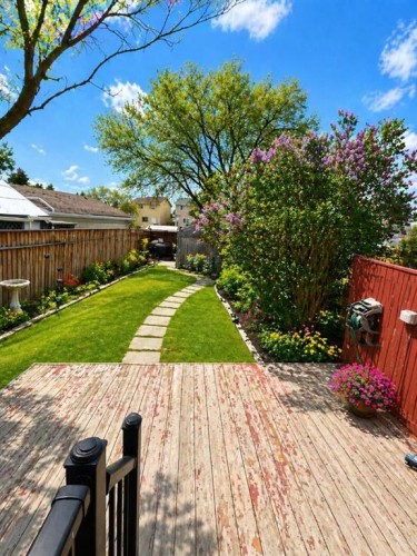 64 Erin Ridge Road Se, Calgary, AB - Outdoor With Deck Patio Veranda