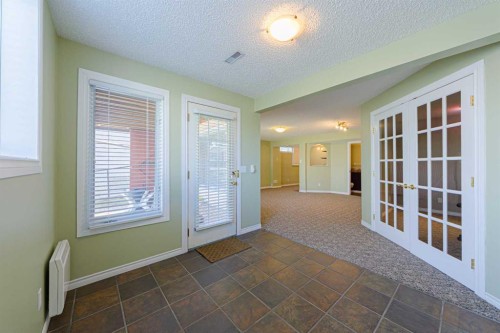 12 Hampstead Gardens Nw, Calgary, AB - Indoor Photo Showing Other Room