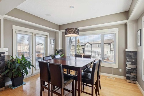 44 Aspen Summit Drive Sw, Calgary, AB - Indoor Photo Showing Dining Room