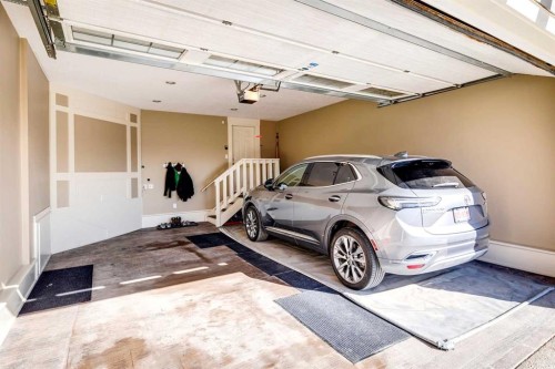 44 Aspen Summit Drive Sw, Calgary, AB - Indoor Photo Showing Garage