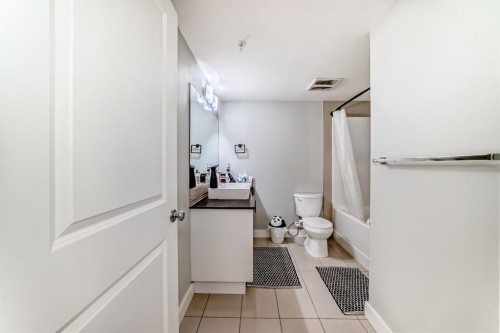 4214-240 Skyview Ranch Road Ne, Calgary, AB - Indoor Photo Showing Other Room
