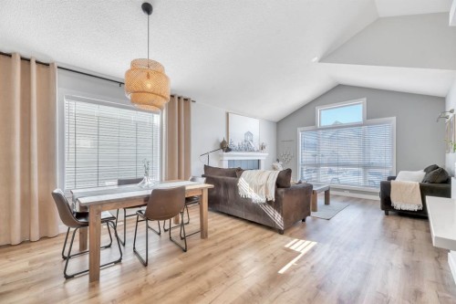 75 Copperfield Rise Se, Calgary, AB - Indoor