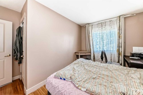 2508 Morley Trail Nw, Calgary, AB - Indoor Photo Showing Bedroom