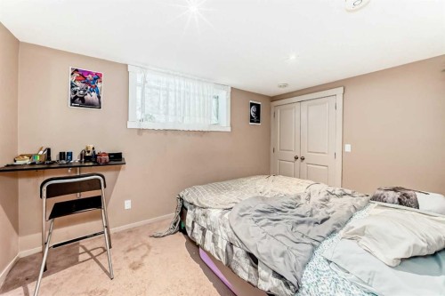 2508 Morley Trail Nw, Calgary, AB - Indoor Photo Showing Bedroom