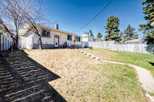 2508 Morley Trail Nw, Calgary, AB - Outdoor