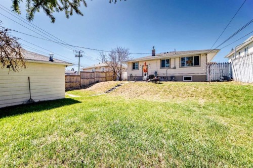 2508 Morley Trail Nw, Calgary, AB - Outdoor