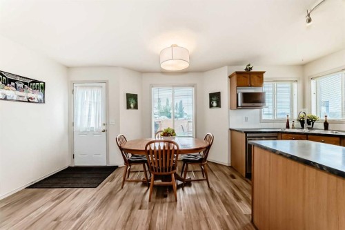 198 Copperfield Gardens Se, Calgary, AB - Indoor Photo Showing Other Room