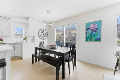 40 Tuscany Ridge Green Nw, Calgary, AB - Indoor Photo Showing Dining Room