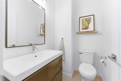 40 Tuscany Ridge Green Nw, Calgary, AB - Indoor Photo Showing Bathroom