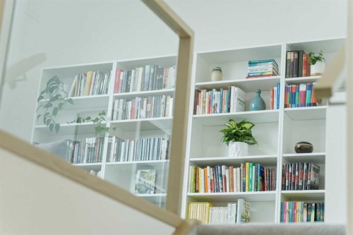 40 Tuscany Ridge Green Nw, Calgary, AB - Indoor Photo Showing Other Room