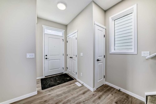 1098 Sawgrass Link Nw, Airdrie, AB - Indoor Photo Showing Other Room