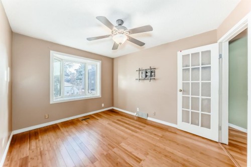 274 Templeview Way Ne, Calgary, AB - Indoor Photo Showing Other Room