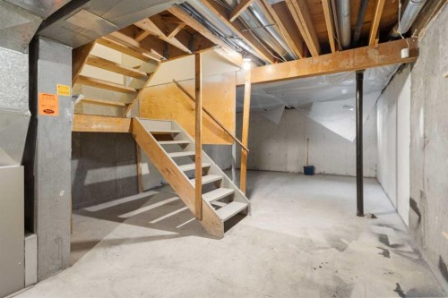355 Georgian Villas, Calgary, AB - Indoor Photo Showing Basement