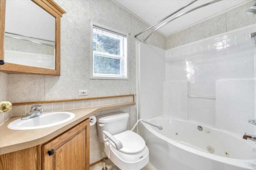 38 Doubletree Way, Strathmore, AB 