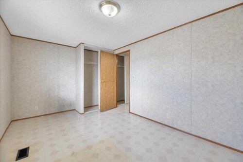 38 Doubletree Way, Strathmore, AB 