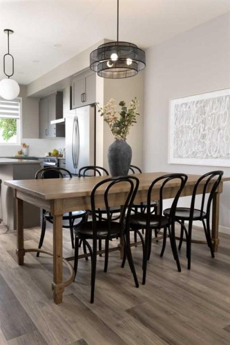 144 Sawgrass Gate Nw, Airdrie, AB - Indoor Photo Showing Dining Room