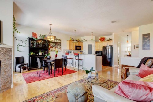 55 Tucker Circle, Okotoks, AB - Indoor Photo Showing Living Room