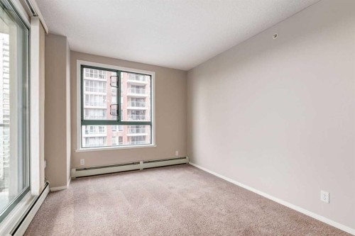 1014-1111 6 Avenue Sw, Calgary, AB - Indoor Photo Showing Other Room