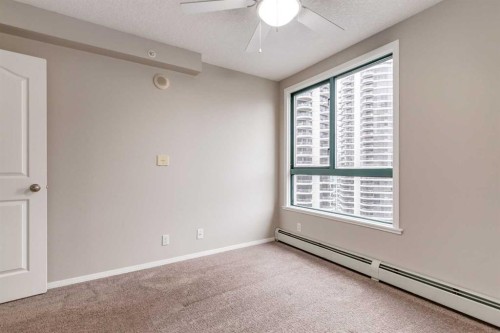 1014-1111 6 Avenue Sw, Calgary, AB - Indoor Photo Showing Other Room