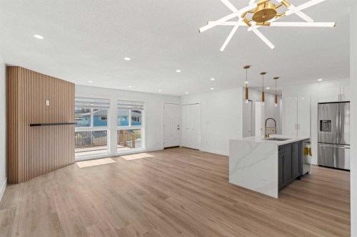304 Huntbourne Hill Ne, Calgary, AB - Indoor Photo Showing Kitchen With Stainless Steel Kitchen With Upgraded Kitchen