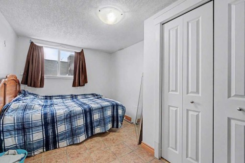 38 Whitman Close Ne, Calgary, AB - Indoor Photo Showing Bedroom
