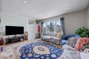 38 Whitman Close Ne, Calgary, AB  - Indoor Photo Showing Living Room 