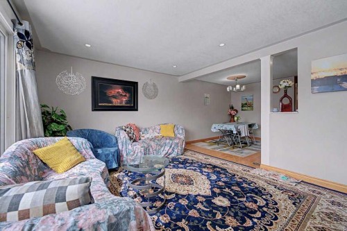 38 Whitman Close Ne, Calgary, AB - Indoor Photo Showing Other Room