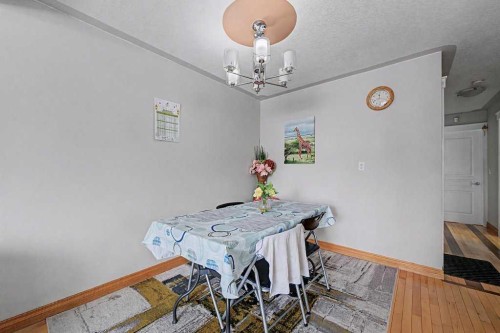 38 Whitman Close Ne, Calgary, AB - Indoor