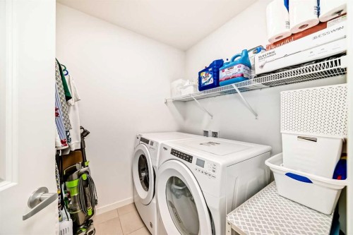 355 Masters Row Se, Calgary, AB - Indoor Photo Showing Laundry Room