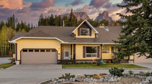 35-216 Three Sisters Drive, Canmore, AB - Outdoor