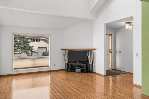 35-216 Three Sisters Drive, Canmore, AB - Indoor