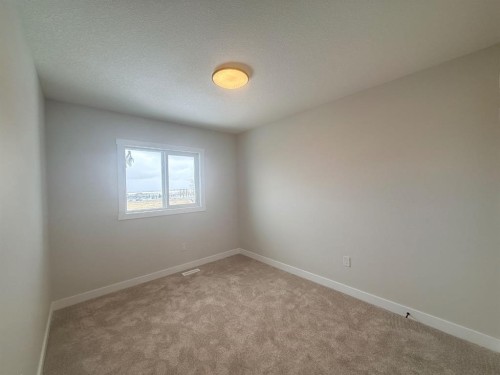 1931 Mccaskill Drive, Crossfield, AB 