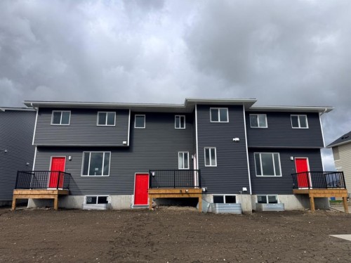 1931 Mccaskill Drive, Crossfield, AB 
