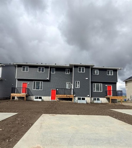 1931 Mccaskill Drive, Crossfield, AB 