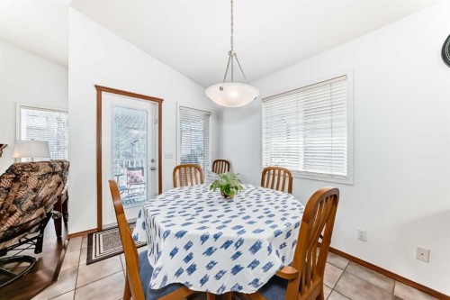 112 West Creek Glen, Chestermere, AB - Indoor Photo Showing Dining Room