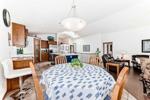 112 West Creek Glen, Chestermere, AB - Indoor Photo Showing Dining Room