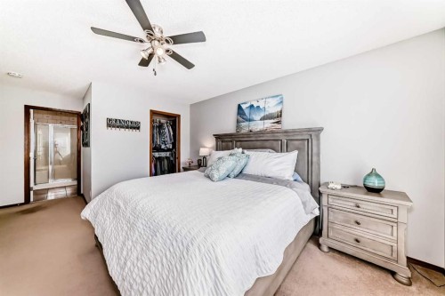 112 West Creek Glen, Chestermere, AB - Indoor Photo Showing Bedroom