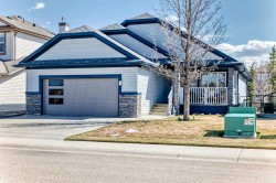 112 WEST CREEK Glen Chestermere, AB T1X 1P9