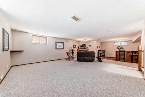 112 West Creek Glen, Chestermere, AB - Indoor Photo Showing Other Room
