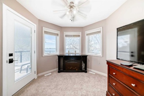291 East Chestermere Drive, Chestermere, AB - Indoor