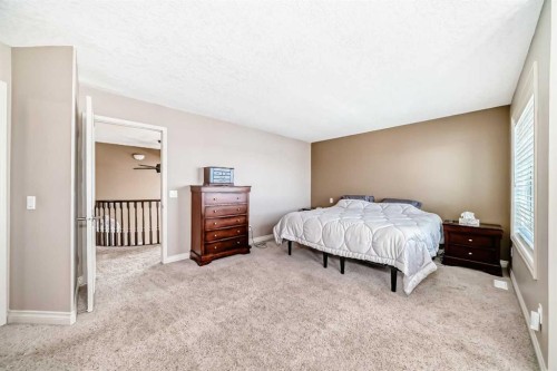 291 East Chestermere Drive, Chestermere, AB - Indoor Photo Showing Bedroom